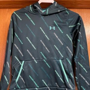 Boys Under Armour sweatshirt